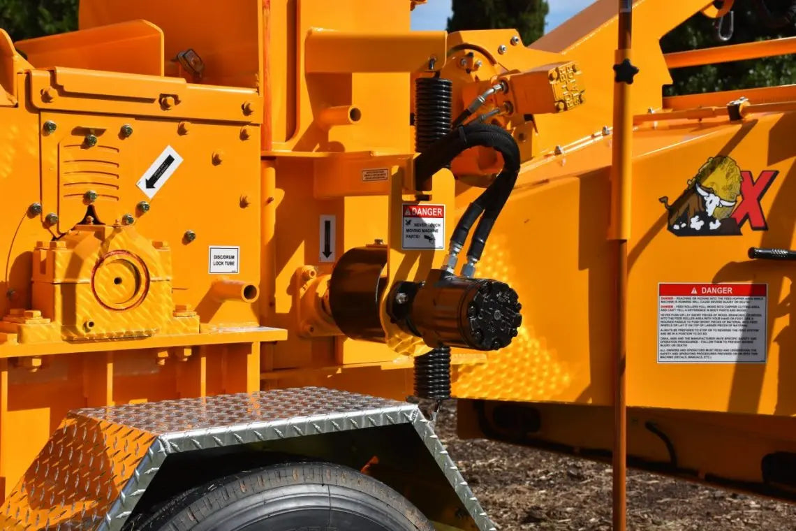 Carlton 1712 (12" Drum Chipper) Radius Industrial Works