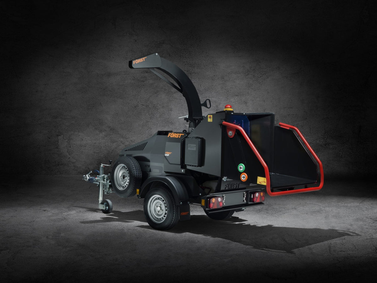 Först ST6P HD | 6" 37HP Heavy Duty Petrol Wheeled Woodchipper view 3 Radius Industrial Works