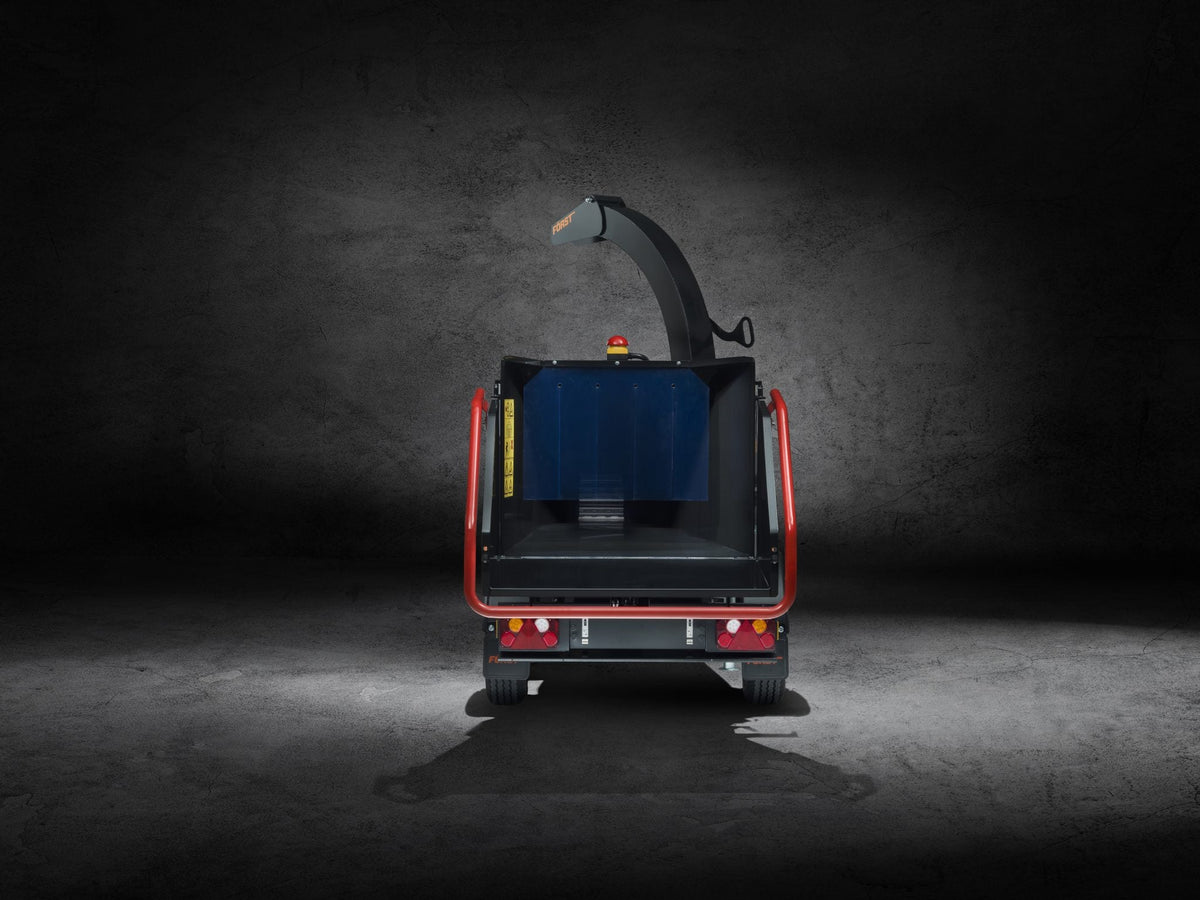Först ST6P HD | 6" 37HP Heavy Duty Petrol Wheeled Woodchipper view 5 Radius Industrial Works