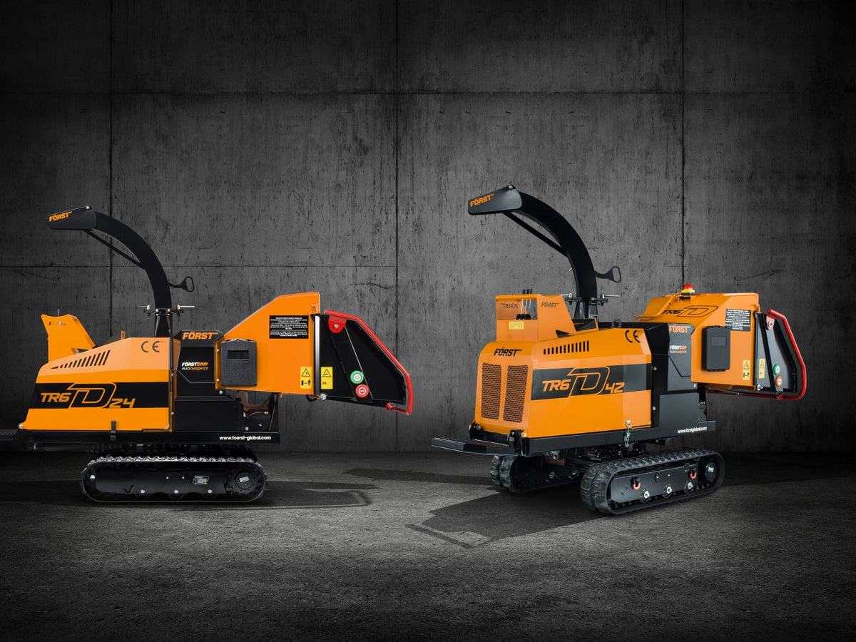 Först TR6D 24 | 6" 24HP Diesel Tracked Woodchipper view 4 Radius Industrial Works