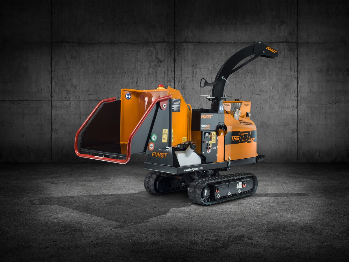 Först TR6D 42 | 6" 42HP Diesel Tracked Woodchipper Radius Industrial Works