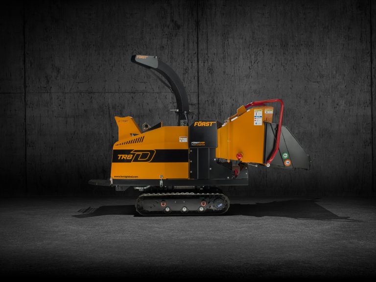 Först TR8D | 8" 55HP Diesel Tracked Woodchipper view 3 Radius Industrial Works
