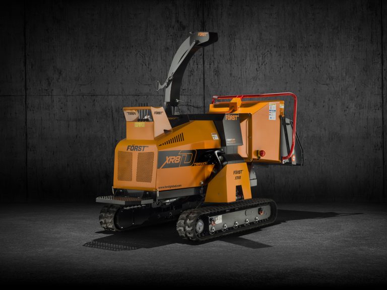Först XR8D | 8" 55HP Diesel Embankment Tracked Woodchipper view 4 Radius Industrial Works